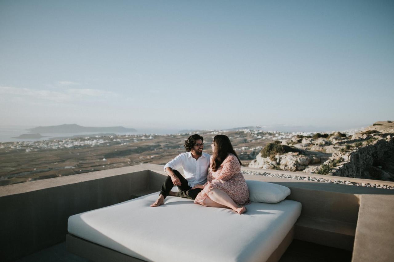 Santorini Sky, The Βίλα